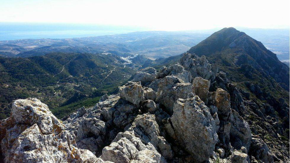 Hiking route in Málaga sierra crestellina